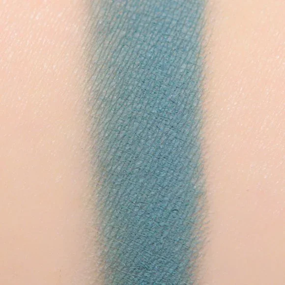 Last one! MAC GOOD JEANS shadow REFILL PAN NIB Powder Kiss - Picture 3 of 6